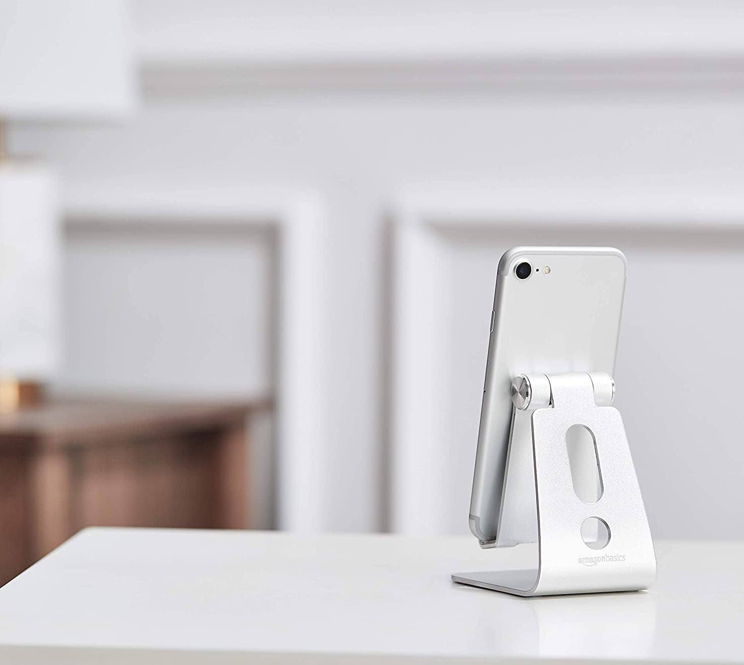 Adjustable Aluminum Phone Stand for Cell Phones (silver)